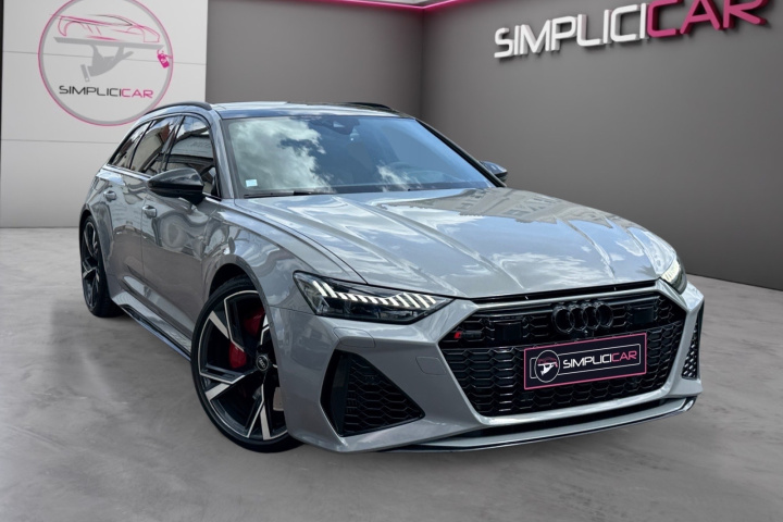 AUDI RS6 AVANT